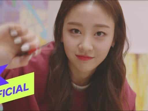 365 - 本月少女(이달의 소녀)(LOONA)
